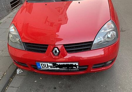 Renault Clio Grandtour Authentique 1.2 16V Eco2 55kW...