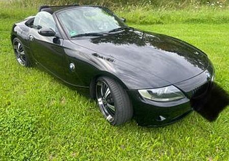 BMW Z4 2.2i -