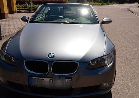 BMW 320i Cabrio -