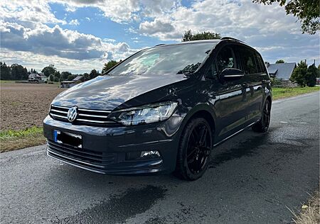 VW Touran Volkswagen 2.0 TDI LED ACC DSG