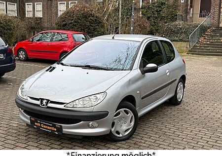 Peugeot 206 Petit Filou/KLIMA/NEUE-KUPPLUNG/GEPFEGT/TÜV