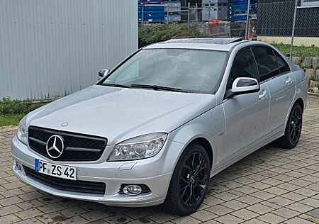 Mercedes-Benz C 350 4MATIC ELEGANCE *Achtfachbereift*