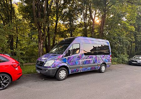 Mercedes-Benz Sprinter Camper Umbau Projekt Rampe Designlack