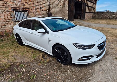 Opel Insignia 2.0 BiTurbo Diesel 4x4,opc-line,20 Zoll