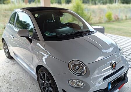 Abarth 595C 1.4 T-Jet 16V -