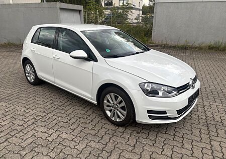 VW Golf Volkswagen 1.2 TSI 63kW BMT Trendline Trendline