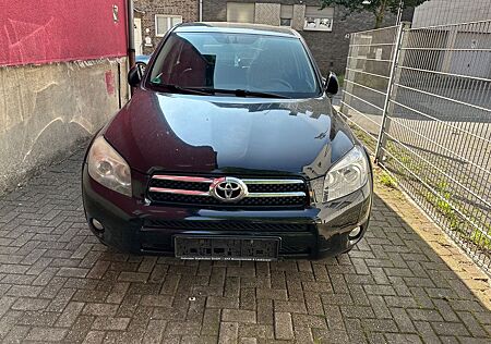 Toyota RAV 4 2.2-l-D-CAT 4x4 Sol Sol