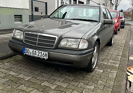 Mercedes-Benz C 180 ELEGANCE Elegance Oldtimerzulassung