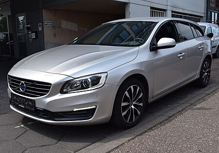 Volvo V60 Automatik*Leder*Voll Digital*Tüv Neu