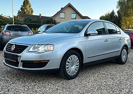 VW Passat Volkswagen 2.0FSI Comfortline Android Klima PDC Navi