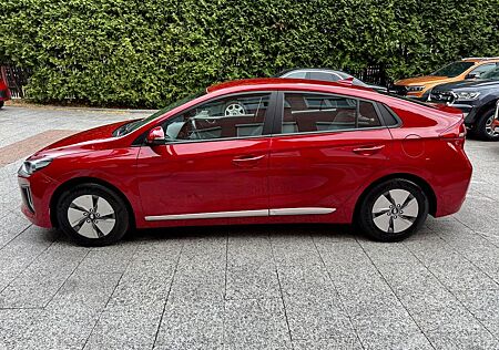 Hyundai Ioniq 1.6 Hybrid Automatik *Kamera*1.Hand*