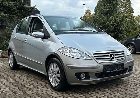 Mercedes-Benz A 150 | HU/AU Neu | Kundendienst Neu