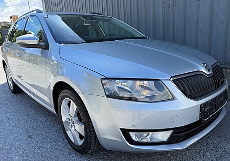 Skoda Octavia Combi Ambition Klimaaut,Navi,Shz,Alu,Pdc
