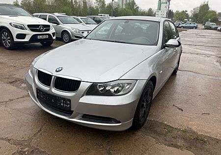 BMW 318i 318 Baureihe 3 Lim.