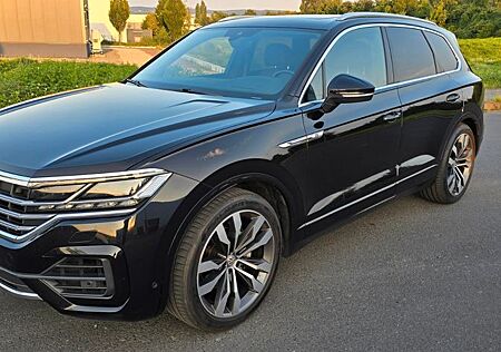VW Touareg Volkswagen TDI R-Line 4MOTION Standheizung Panorama