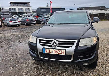 VW Touareg Volkswagen V6 TDI**GUTER ZUSTAND**