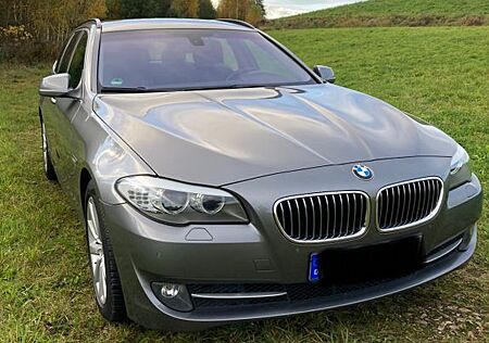 BMW 520i Touring -