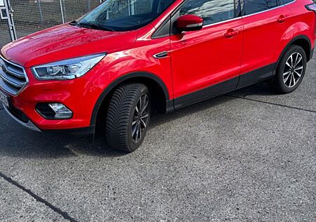 Ford Kuga 1,5 EcoBoost 4x2 110kW Titanium Titanium