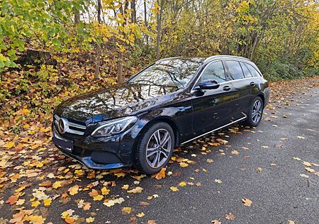 Mercedes-Benz C 250 d 4MATIC T AVANTGARDE Autom. AVANTGARDE