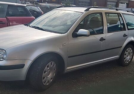 VW Golf Volkswagen IV Variant Comfortline