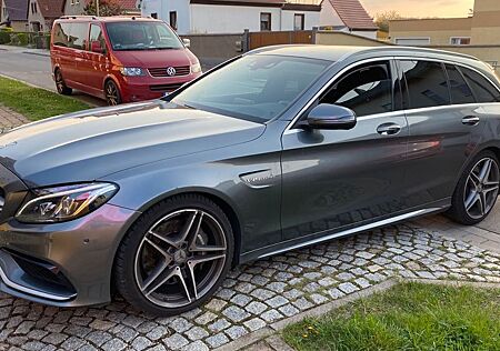 Mercedes-Benz C 63 AMG Mercedes-AMG C 63 T Mercedes-AMG