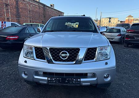 Nissan Pathfinder 2.5 dCi Premium