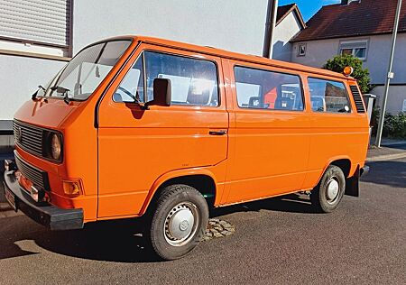 VW T5 Kombi Volkswagen T3 Kombi