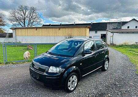 Audi A2 BJ-2003 1,6 BENZIN KLIMA 5 TÜRIG TÜV-2027