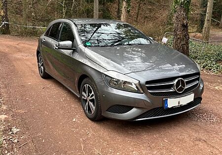 Mercedes-Benz A 180 Style Style