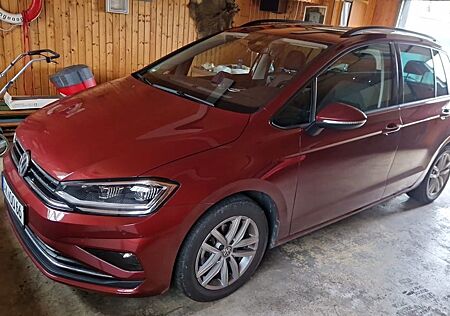 VW Golf Sportsvan Volkswagen 1.5 TSI ACT OPF 110kW DSG Com...