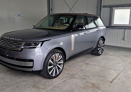 Land Rover Range Rover P615 SV SWB I Fond TV I MY26