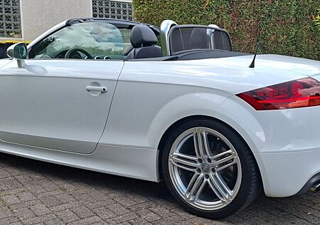 Audi TTS Roadster 2.0 TFSI S tronic quattro top