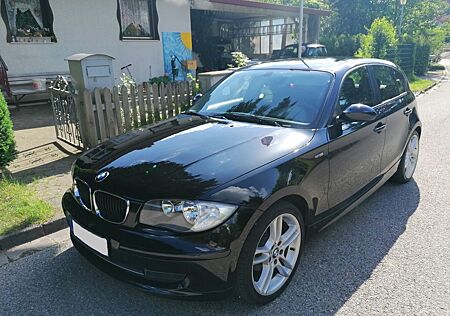 BMW 118i - M-Felgen, 8-fach Alu,