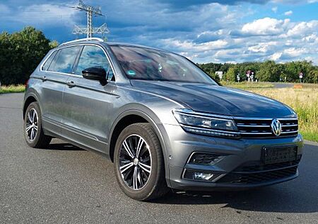 VW Tiguan Volkswagen 2.0 TDI SCR DSG IQ.DRIVE