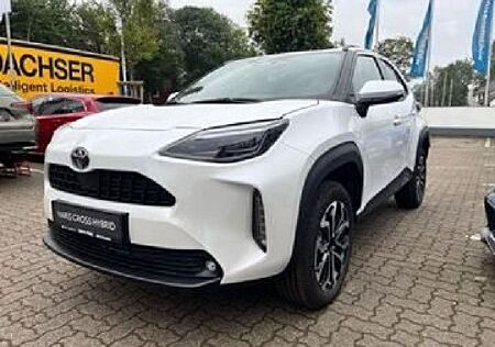 Toyota Yaris Cross Hybrid Teamplayer + Winterpaket