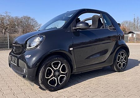 Smart ForTwo cabrio NAVI Sitzheizung Automatik
