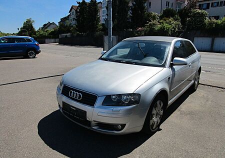 Audi A3 1.6 FSI *KLIMAAUTOMATIK*SERVO*el.FH*TÜV NEU