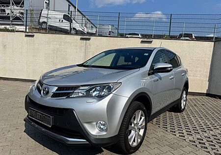 Toyota RAV 4 4X4 Navi Kamera Standheizung Schiebedach