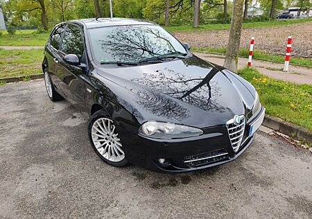 Alfa Romeo 147 Alfa 1.6 16V TS