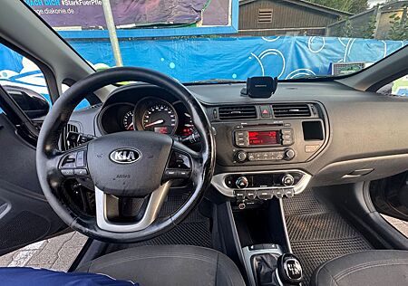 Kia Rio 1.4 FIFA World Cup Edition FIFA World Cu...