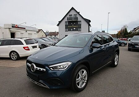 Mercedes-Benz GLA 220 d Progressive*LED*NAVI*HUD*DISTRONIC*KAM