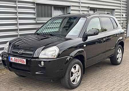 Hyundai Tucson 2.7 GLS AUTOMATIK/ALLRAD/KLIMA/TÜV NEU