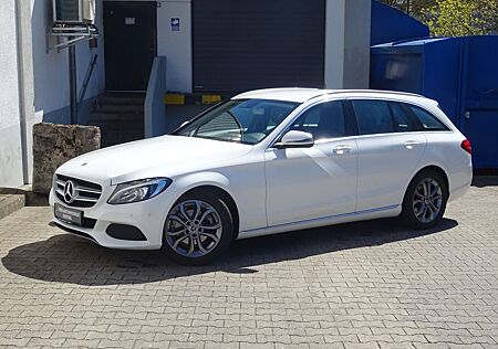 Mercedes-Benz C 180 T CGI Avantgarde