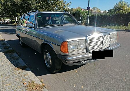 Mercedes-Benz 300 300td Kombi H-Kennzeichen Klima Leder Automatik