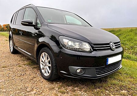 VW Touran Volkswagen 1.6 TDI DSG CUP 7 Sitzer
