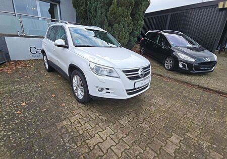 VW Tiguan Volkswagen 1,4TSI Team*Navi*Xenon*Kamera....