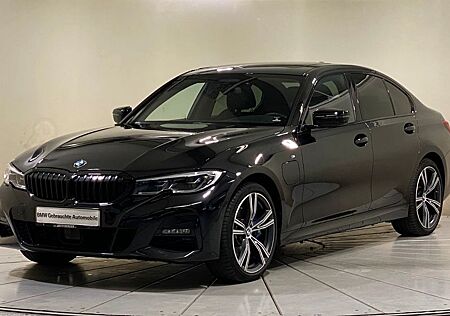 BMW 320 330e Limousine M Sportpaket GSD ACC DA+ PA RFK