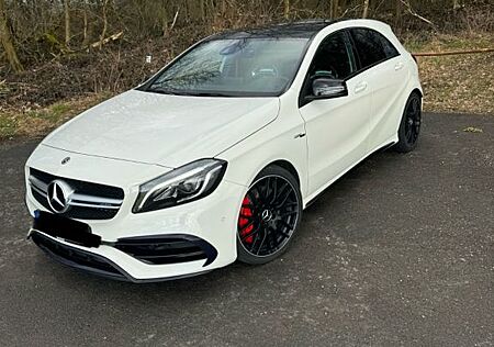 Mercedes-Benz A 45 AMG Mercedes-AMG A 45 4MATIC DCT Merced...