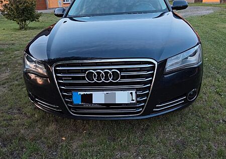 Audi A8 L 4.2 TDI clean diesel tiptronic quattro -