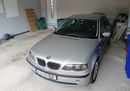 BMW 325i E46 sauber, trocken, fair, erster Motor